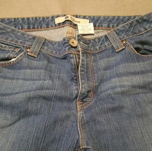 Women's jeans